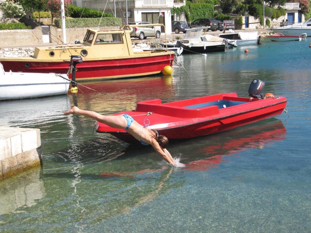 Apartmans And Rooms Dunjini Dvori Korcula Town Bagian luar foto