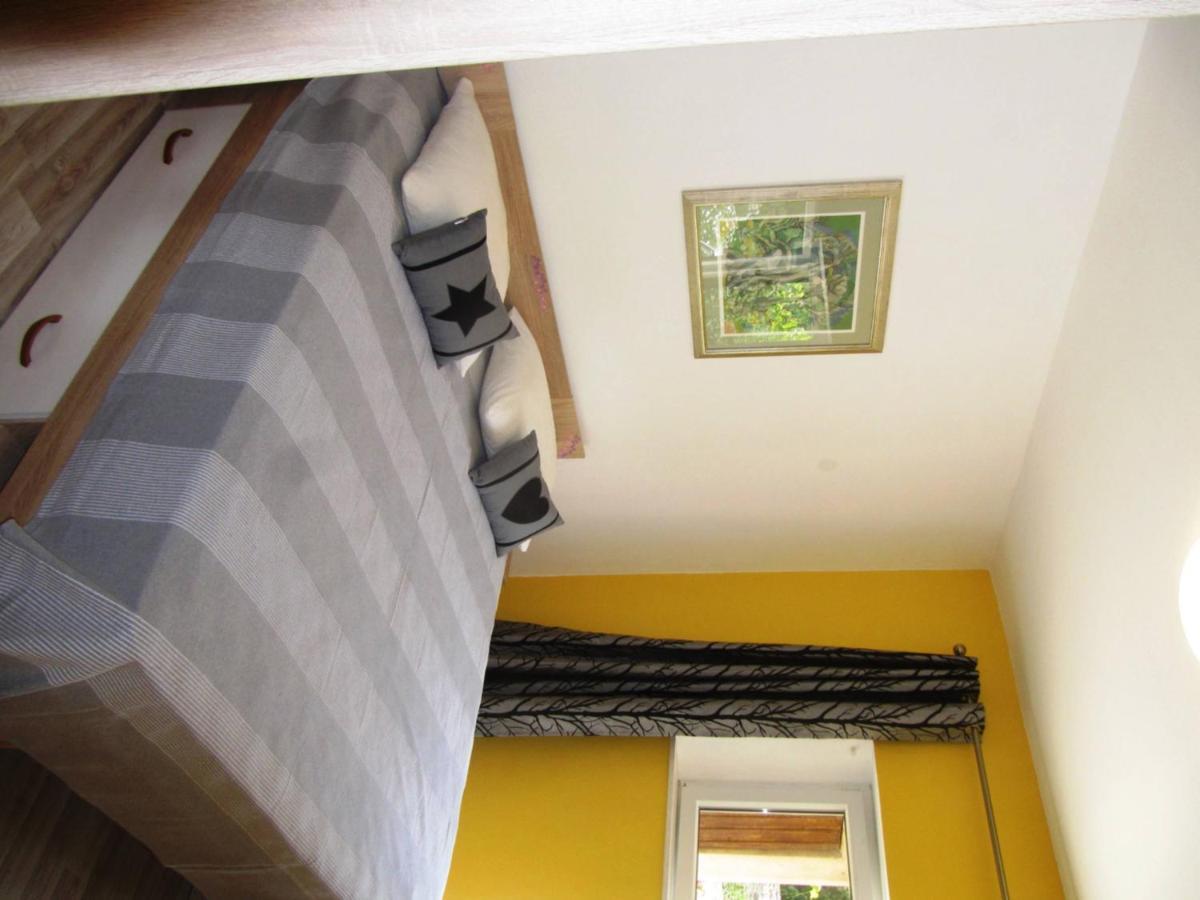 Apartmans And Rooms Dunjini Dvori Korcula Town Bagian luar foto